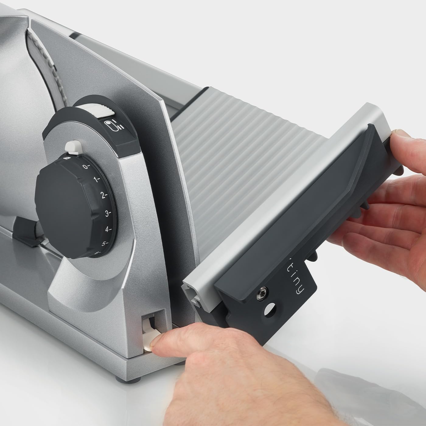 GRAEF - Trancheuse universelle série MYtiny - compacte, lame 170 mm, épaisseur 0-15 mm, tout métal, pliable - MT1000