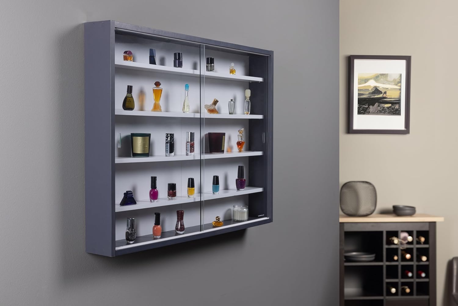 Inter Link - Collecty - 80x60x9.5 cm - vitrine murale 4 étagères, 5 compartiments, MDF gris/blanc