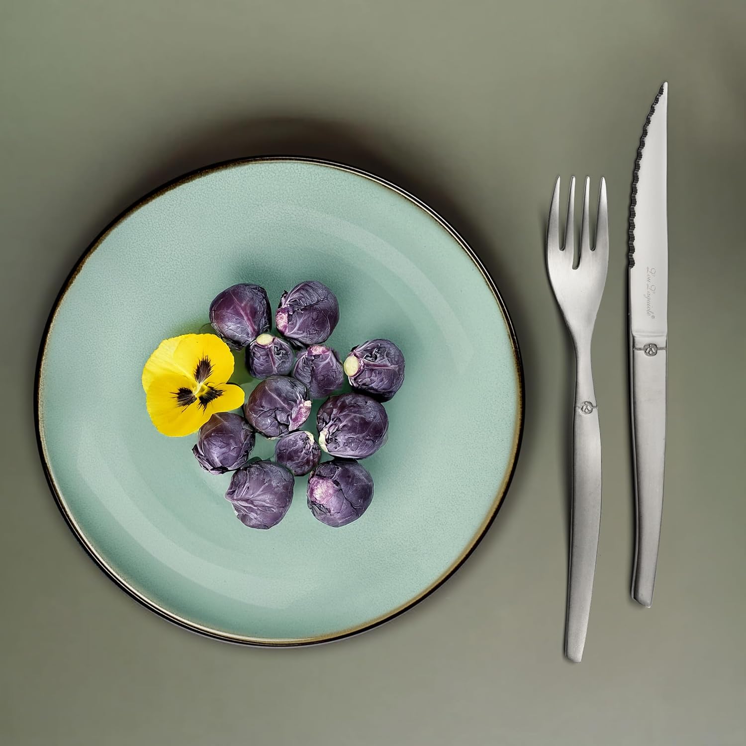 Lou Laguiole - Jet - ménagère 24 pièces, inox 18/0, brillant, gris vintage