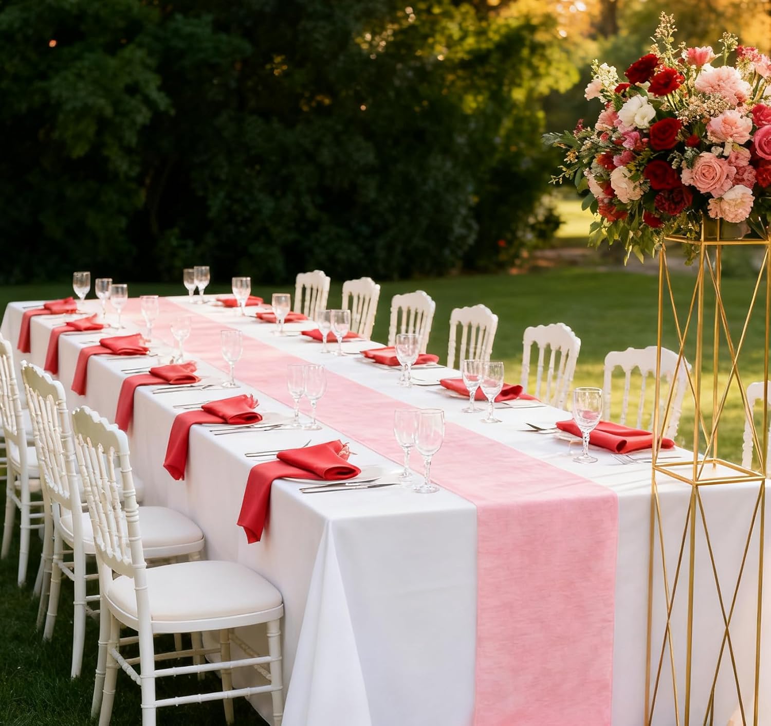 Chemin de table non tissé - ruban rose 23x300cm - 150 cœurs décoratifs