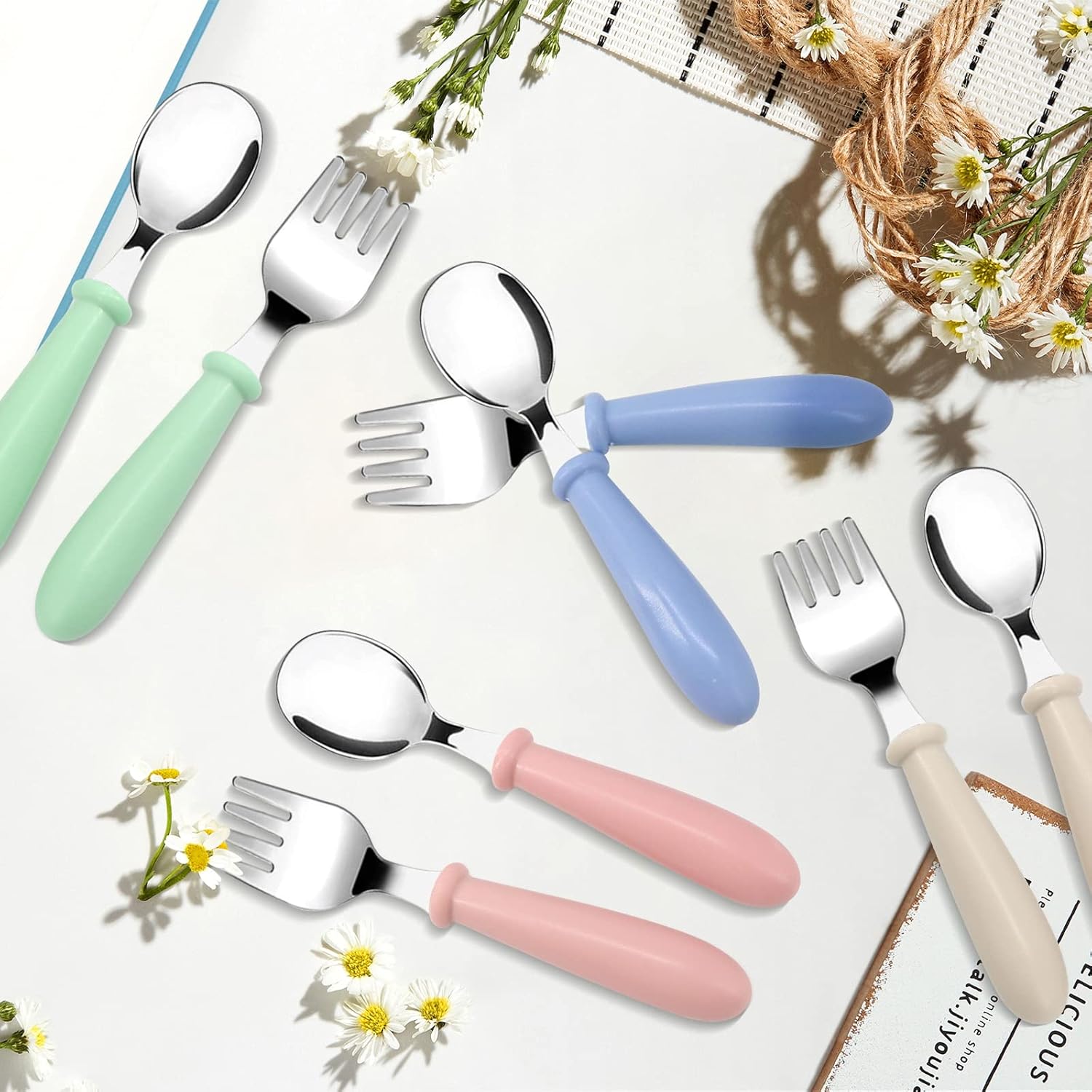 Couverts enfants inox - 8 pièces - poignée ronde, 4 couleurs