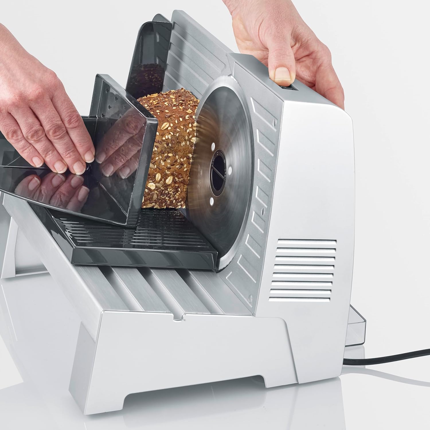 Severin - trancheuse AS série - 150W inox - découpe fine et épaisse - AS 3917