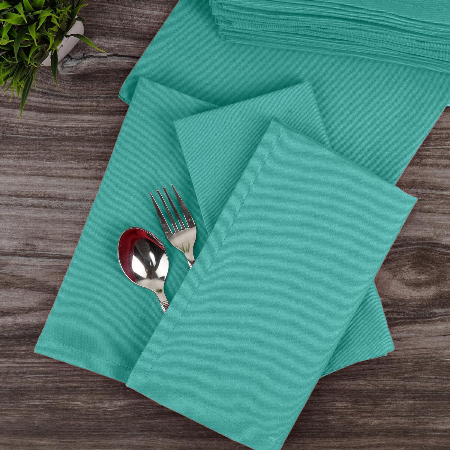 Sweet Needle - serviettes de table lot de 12 - 45x45 cm - coton épais, coins arrondis, vert sauge